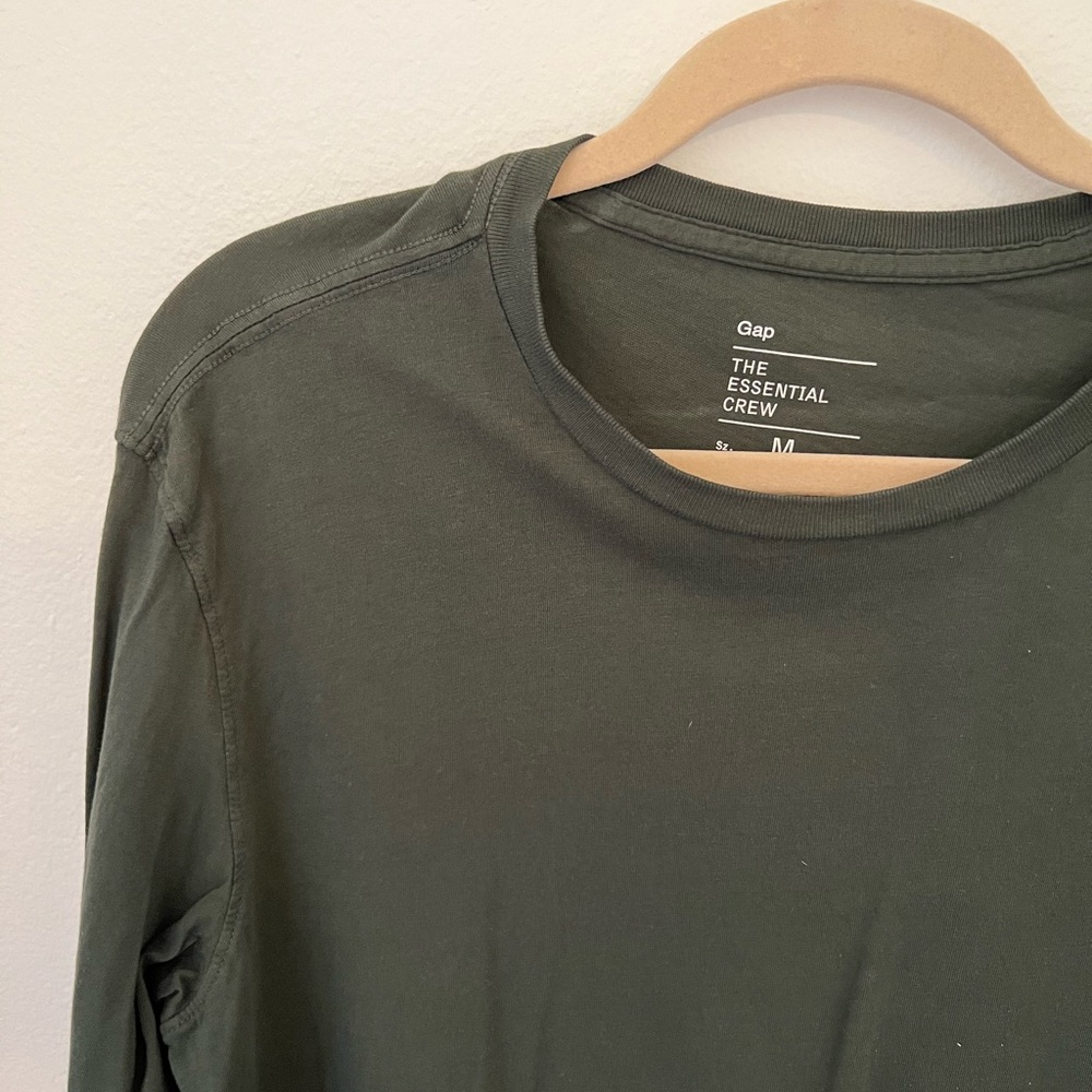 Gap the essential crew long sleeve t-shirt